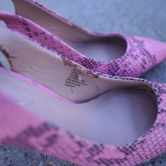 BCBGeneration Henaya Pink Snake Print Slingback Heels 9.5M Bow Detail - Picture 11 of 13